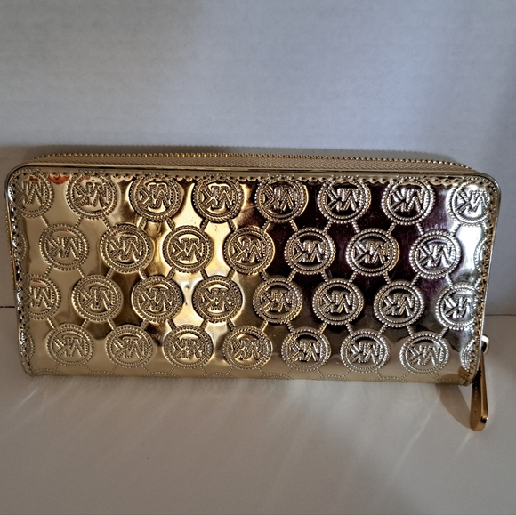 NWOT Michael kors Clutch / Wallet - Picture 7 of 7
